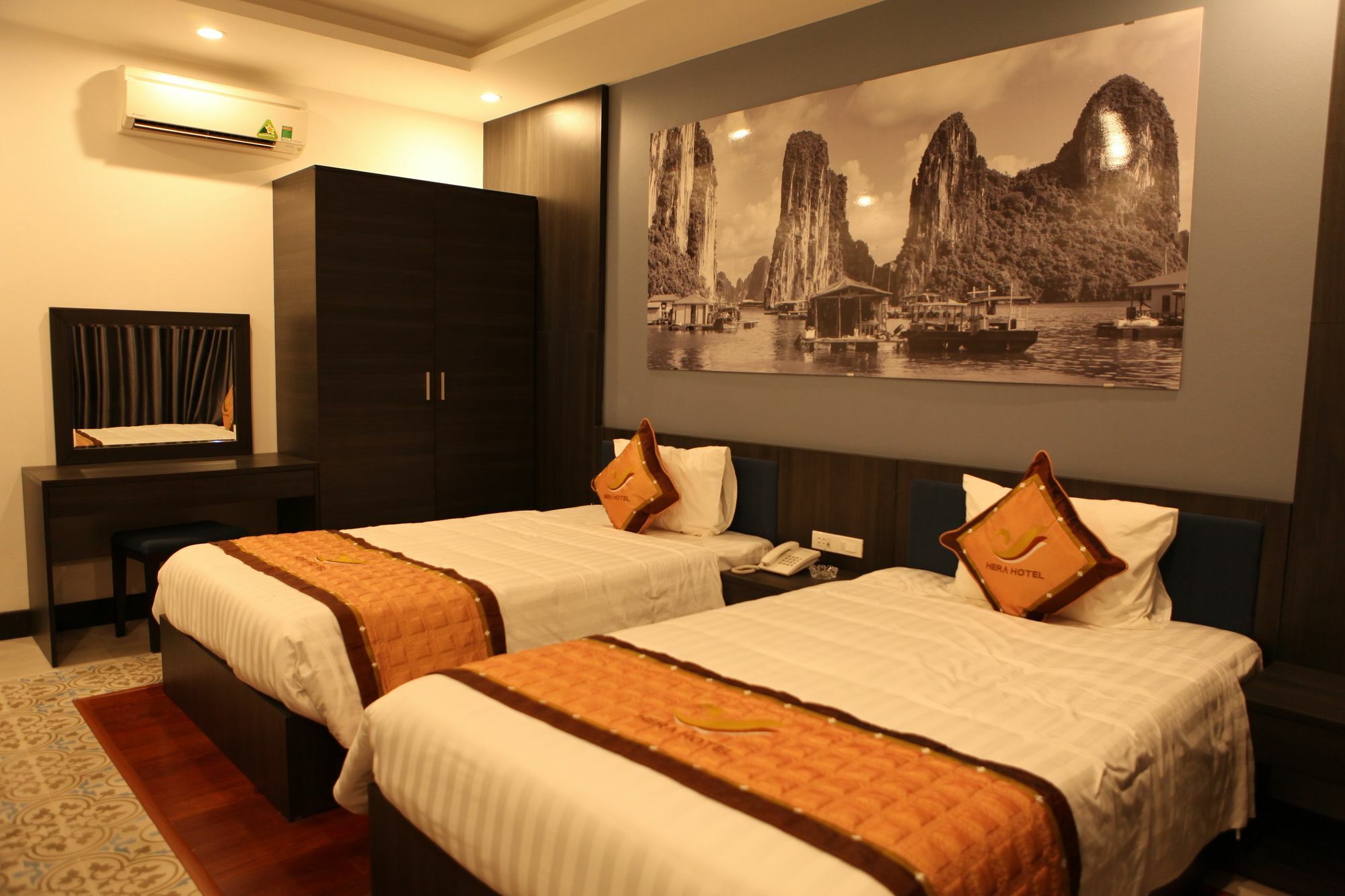 Hera Ha Long Hotel Exterior foto